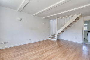 Lounge- click for photo gallery